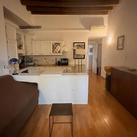 Suite Apartment
